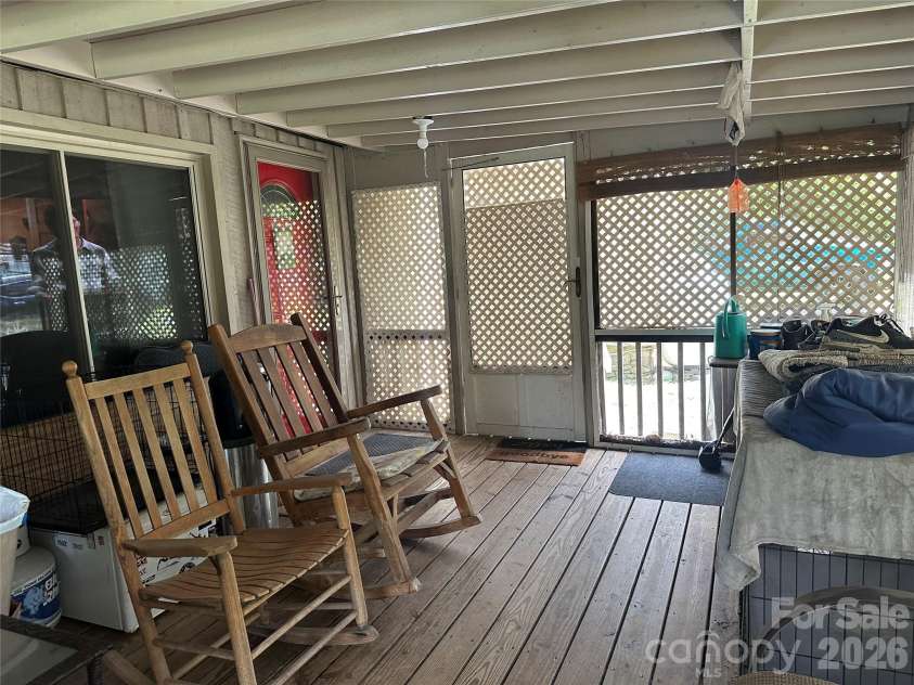 321 Fountain Way, Swannanoa, NC 28778.  MLS# CAR4411222, YatesRealty ID 41384. 