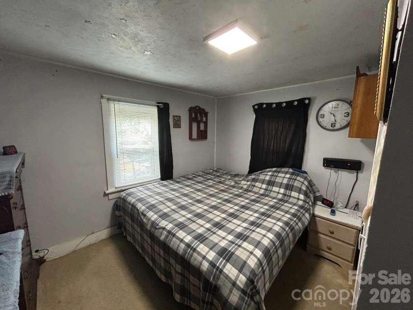321 Fountain Way, Swannanoa, NC 28778.  MLS# CAR4411222, YatesRealty ID 41384. 