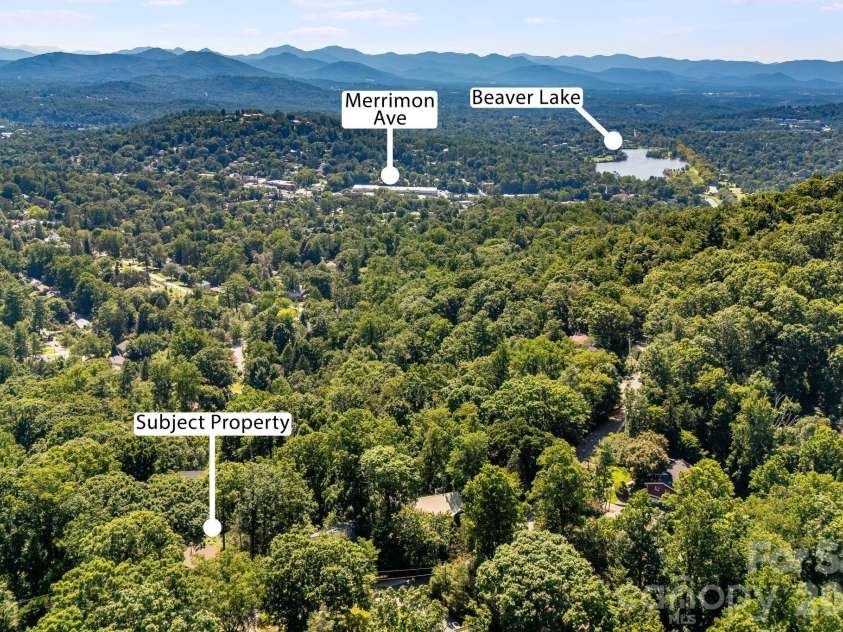 529 Griffing Boulevard, Asheville, NC 28804.  MLS# CAR4407118, YatesRealty ID 41385. 