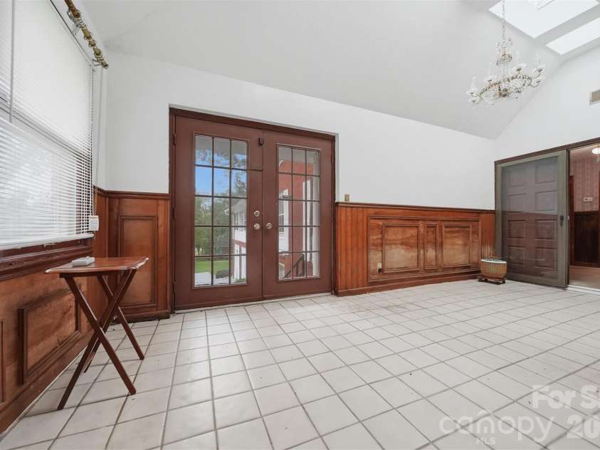 103 Castlegate Drive, Morganton, NC 28655.  MLS# CAR4410855, YatesRealty ID 41387. 