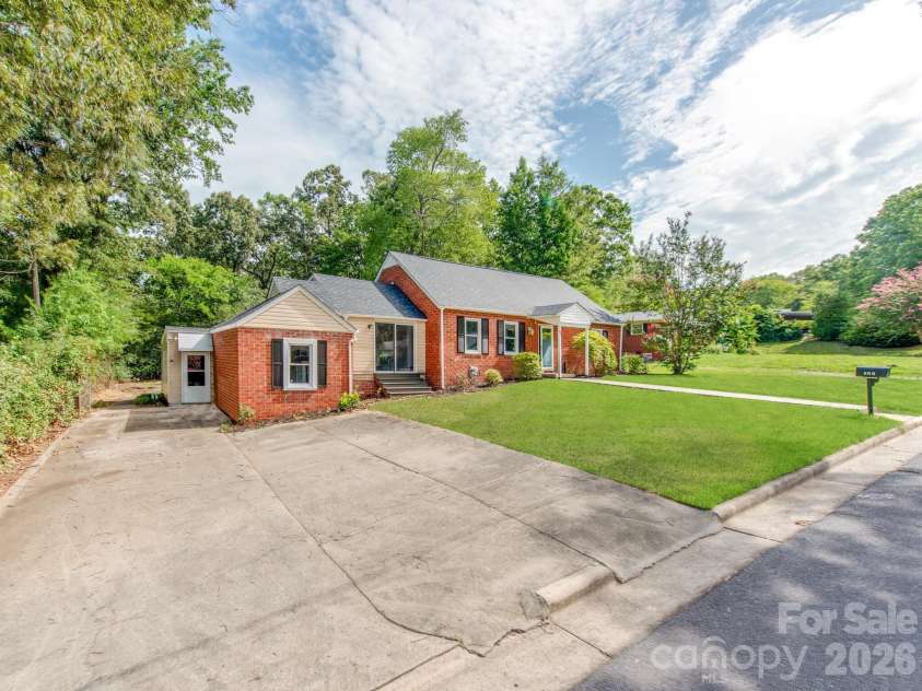 331 Park Road, Albemarle, NC 28001.  MLS# CAR4409754, YatesRealty ID 41388. 