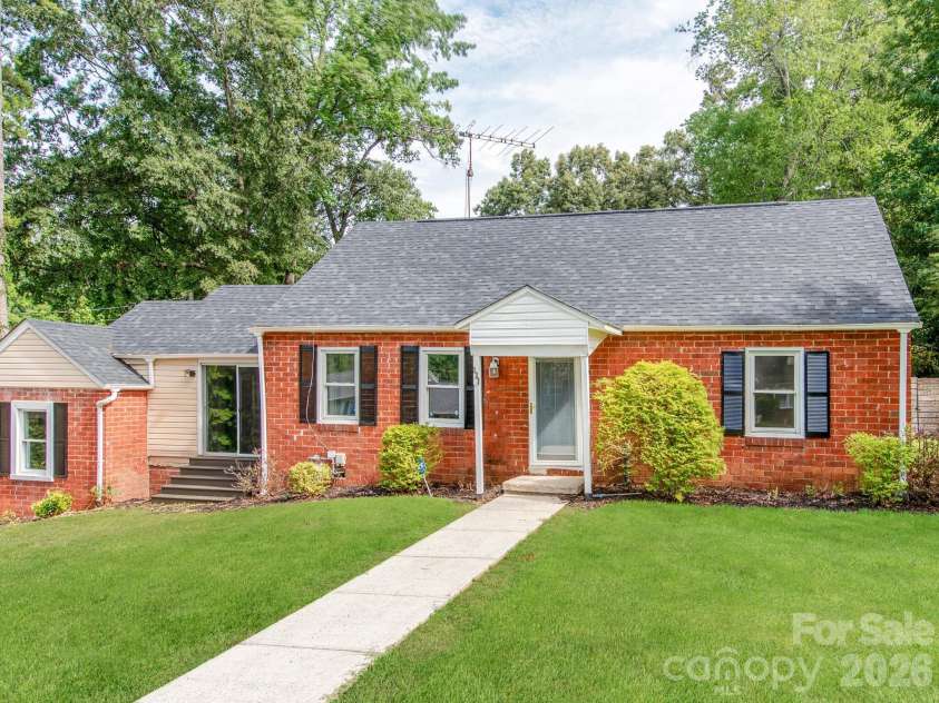 331 Park Road, Albemarle, NC 28001.  MLS# CAR4409754, YatesRealty ID 41388. 