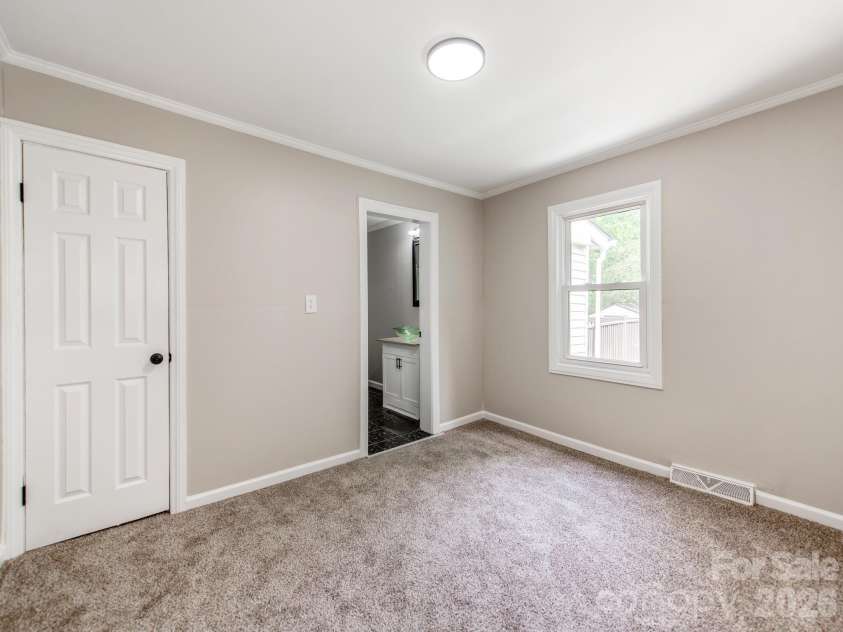 331 Park Road, Albemarle, NC 28001.  MLS# CAR4409754, YatesRealty ID 41388. 