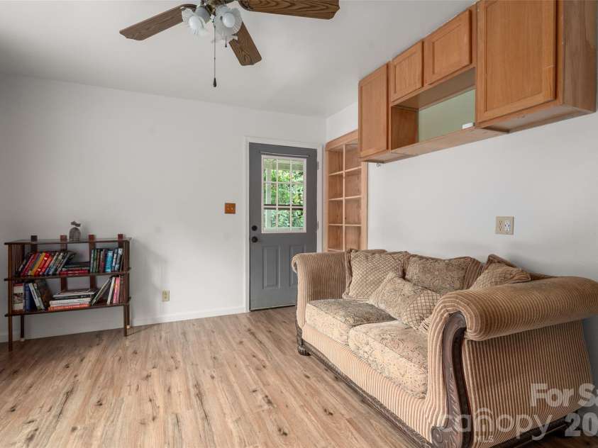 1124 Threatt Street, Lancaster, SC 29720.  MLS# CAR4407802, YatesRealty ID 41389. Office/4th Bedroom
