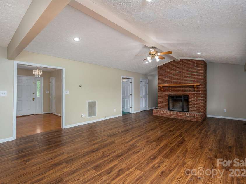 542 Plato Lee Road, Shelby, NC 28152.  MLS# CAR4138261, YatesRealty ID 4139. 