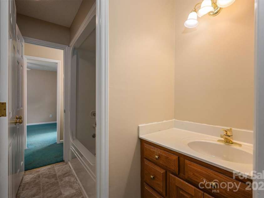 542 Plato Lee Road, Shelby, NC 28152.  MLS# CAR4138261, YatesRealty ID 4139. 