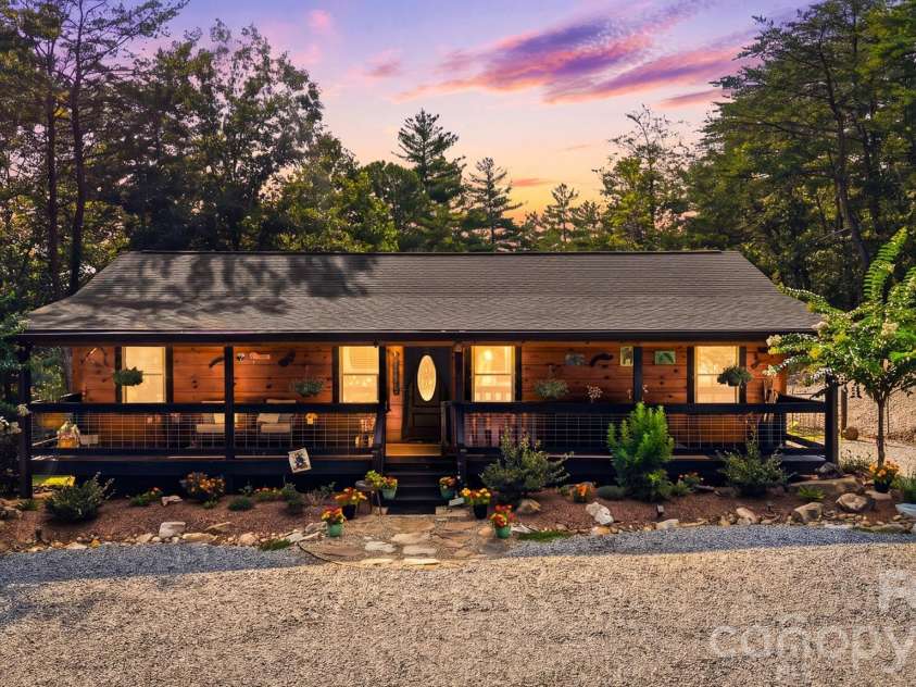4500 Windy Hill Lane, Morganton, NC 28655.  MLS# CAR4410613, YatesRealty ID 41391. 