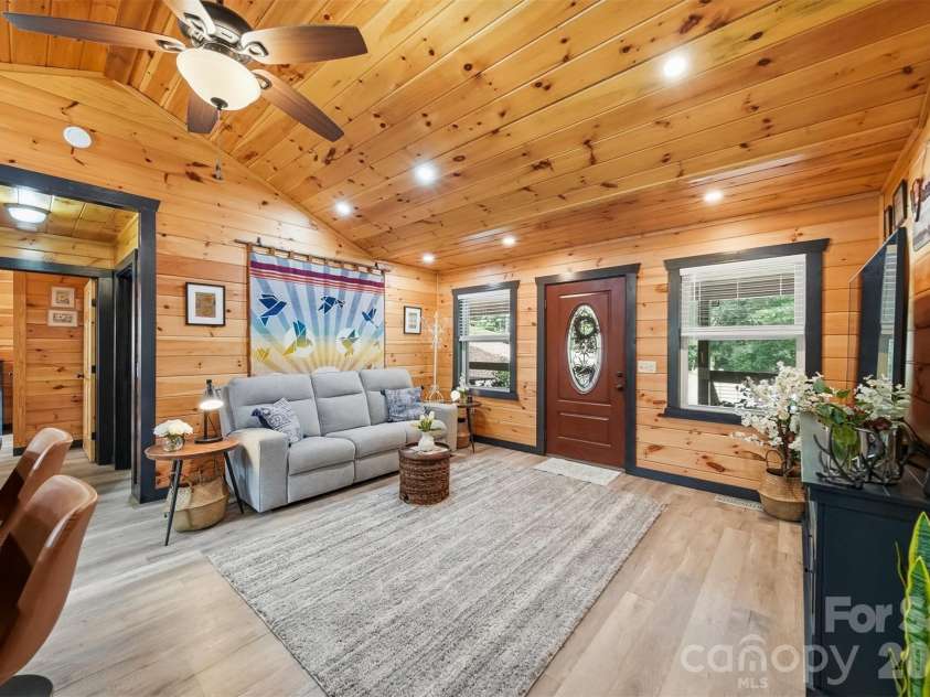 4500 Windy Hill Lane, Morganton, NC 28655.  MLS# CAR4410613, YatesRealty ID 41391. 