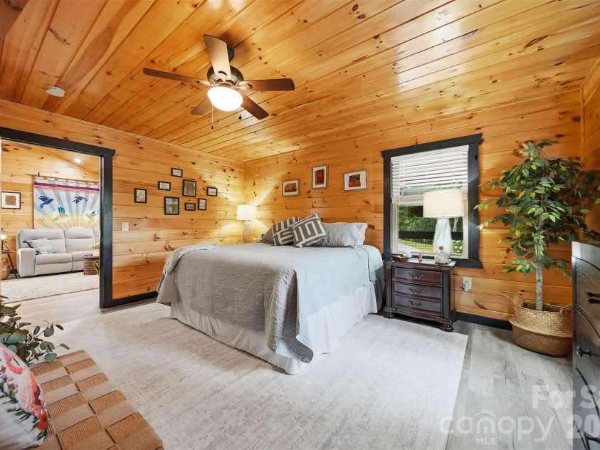 4500 Windy Hill Lane, Morganton, NC 28655.  MLS# CAR4410613, YatesRealty ID 41391. 