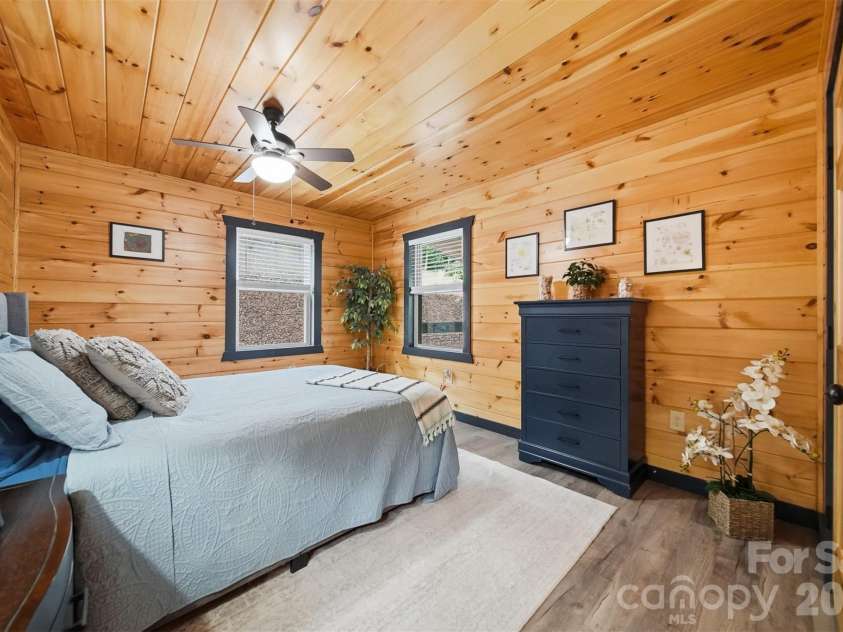 4500 Windy Hill Lane, Morganton, NC 28655.  MLS# CAR4410613, YatesRealty ID 41391. 