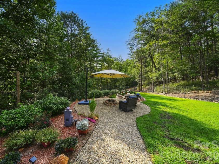 4500 Windy Hill Lane, Morganton, NC 28655.  MLS# CAR4410613, YatesRealty ID 41391. 