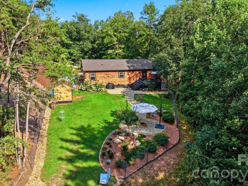 4500 Windy Hill Lane, Morganton, NC 28655.  MLS# CAR4410613, YatesRealty ID 41391. 