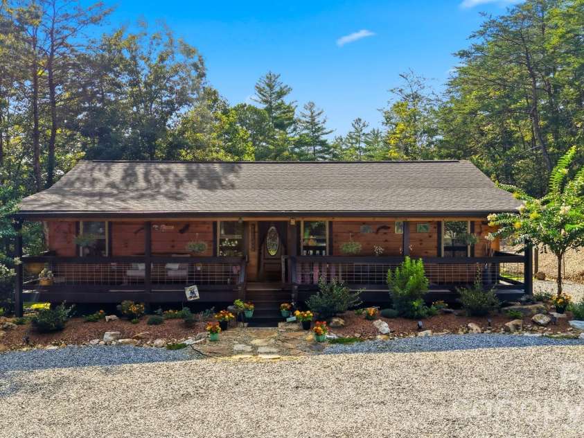 4500 Windy Hill Lane, Morganton, NC 28655.  MLS# CAR4410613, YatesRealty ID 41391. 
