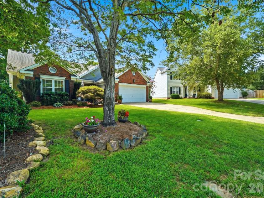 1347 Eisenhower Place, Concord, NC 28027.  MLS# CAR4411002, YatesRealty ID 41392. 