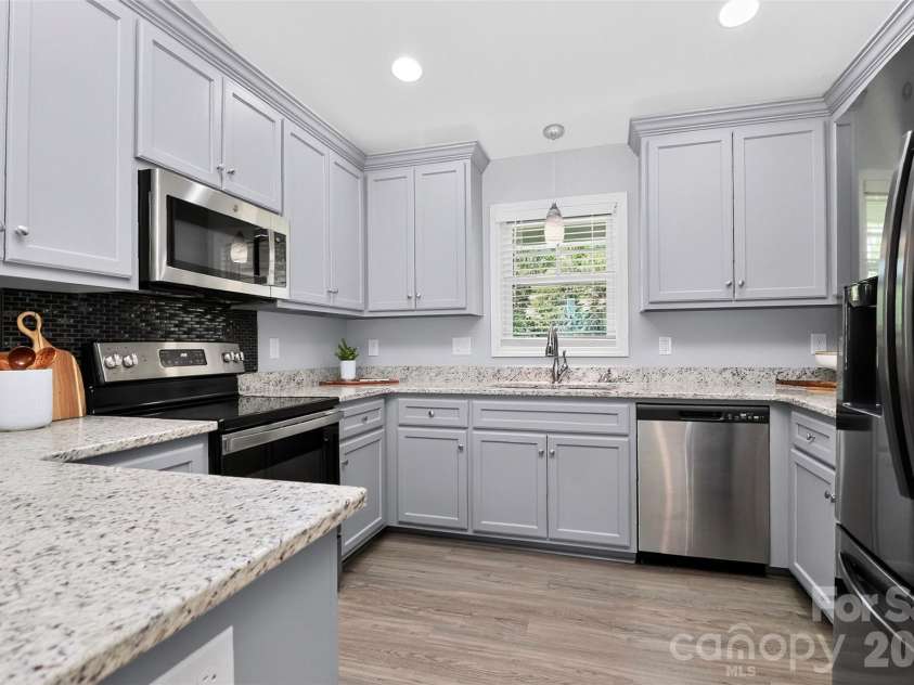 3889 Ritchie Road, Lincolnton, NC 28092.  MLS# CAR4408907, YatesRealty ID 41394. 