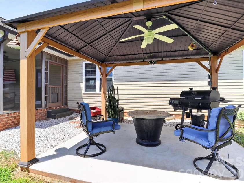 3889 Ritchie Road, Lincolnton, NC 28092.  MLS# CAR4408907, YatesRealty ID 41394. 