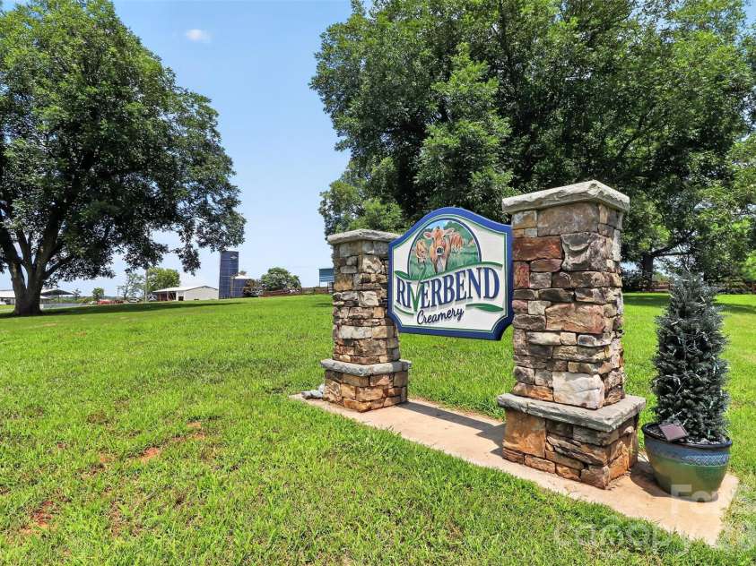 3889 Ritchie Road, Lincolnton, NC 28092.  MLS# CAR4408907, YatesRealty ID 41394. 