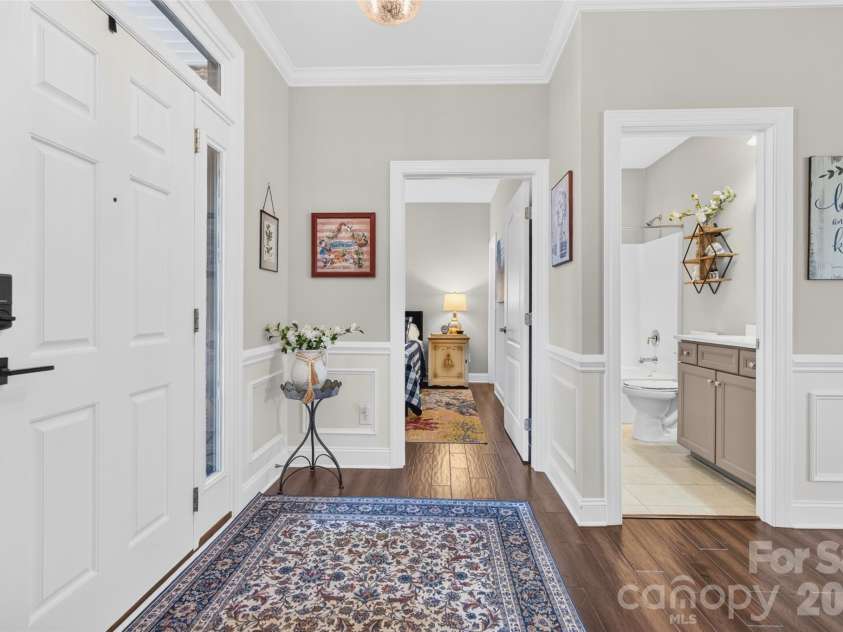 18201 Coulter Parkway, Cornelius, NC 28031.  MLS# CAR4410218, YatesRealty ID 41397. 