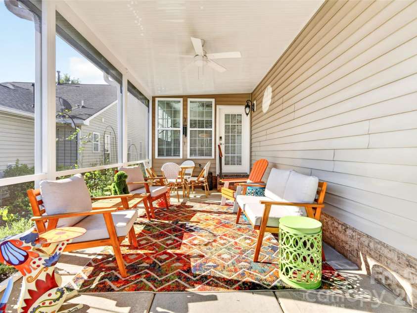 18201 Coulter Parkway, Cornelius, NC 28031.  MLS# CAR4410218, YatesRealty ID 41397. 