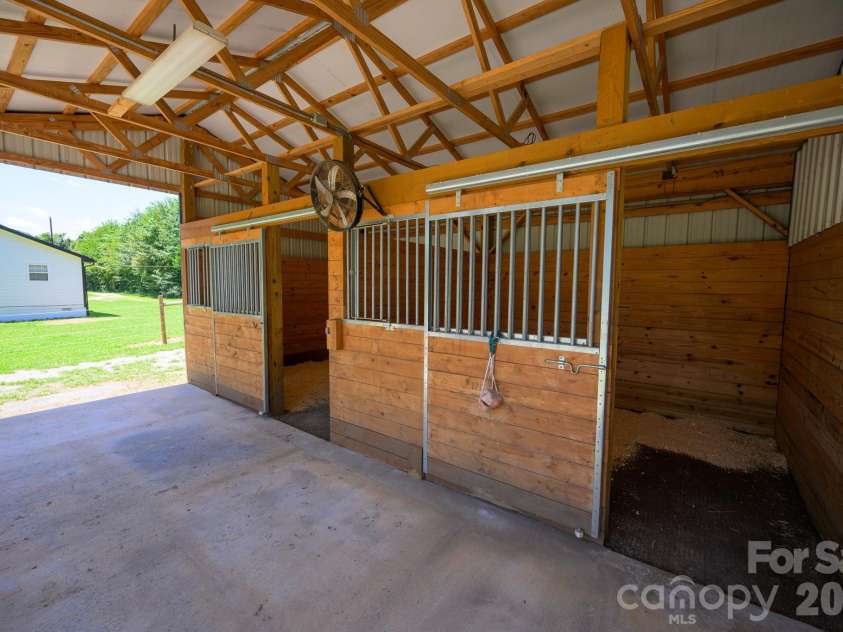 1151 Shady Lane, Marion, NC 28752.  MLS# CAR4409618, YatesRealty ID 41398. 
