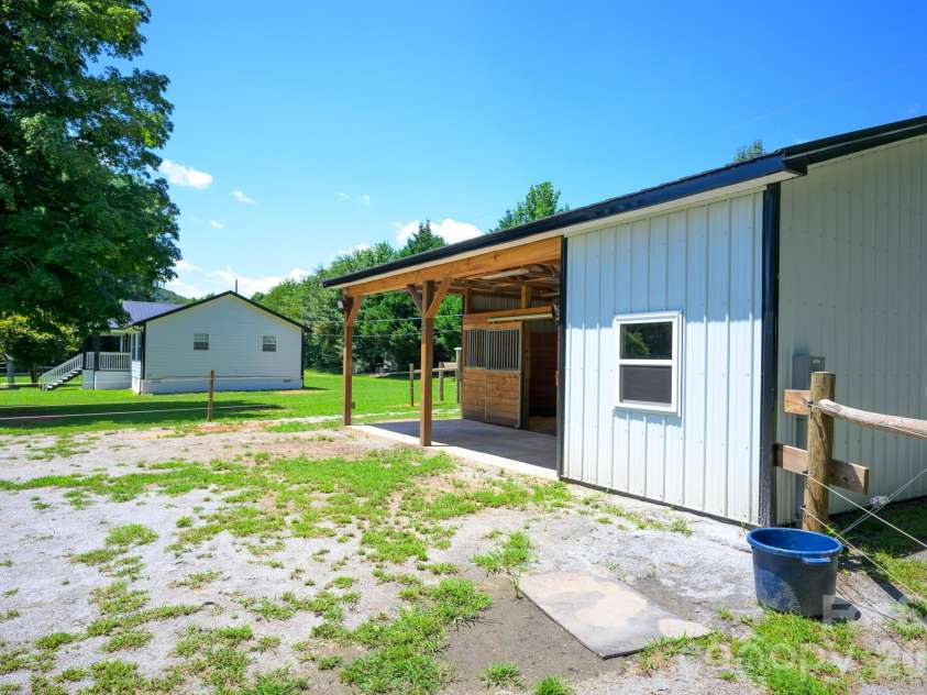 1151 Shady Lane, Marion, NC 28752.  MLS# CAR4409618, YatesRealty ID 41398. 