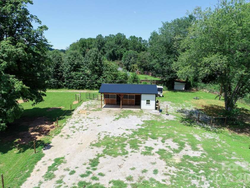 1151 Shady Lane, Marion, NC 28752.  MLS# CAR4409618, YatesRealty ID 41398. 