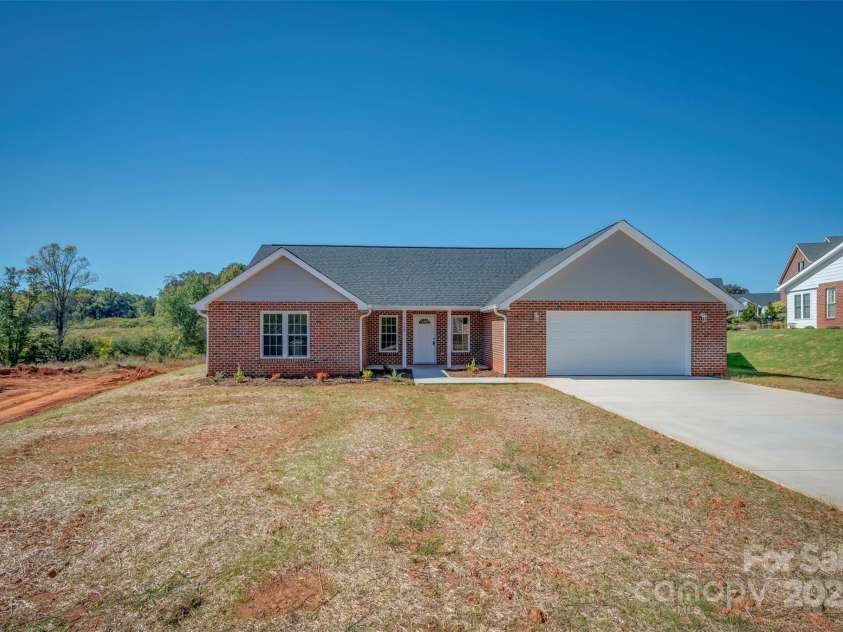 180 Central Park Circle, Spindale, NC 28160.  MLS# CAR4313619, YatesRealty ID 414. 
