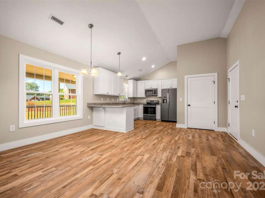 180 Central Park Circle, Spindale, NC 28160.  MLS# CAR4313619, YatesRealty ID 414. 