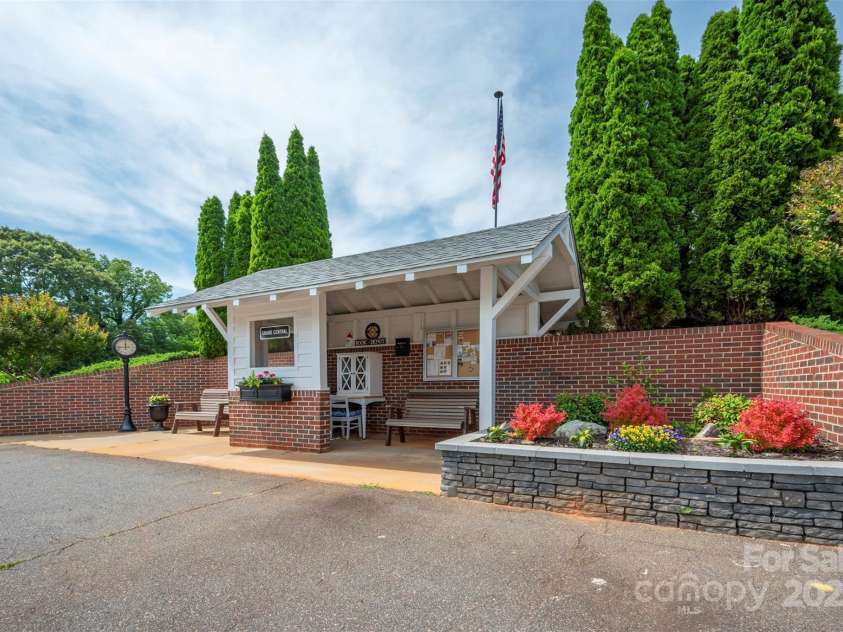 180 Central Park Circle, Spindale, NC 28160.  MLS# CAR4313619, YatesRealty ID 414. 