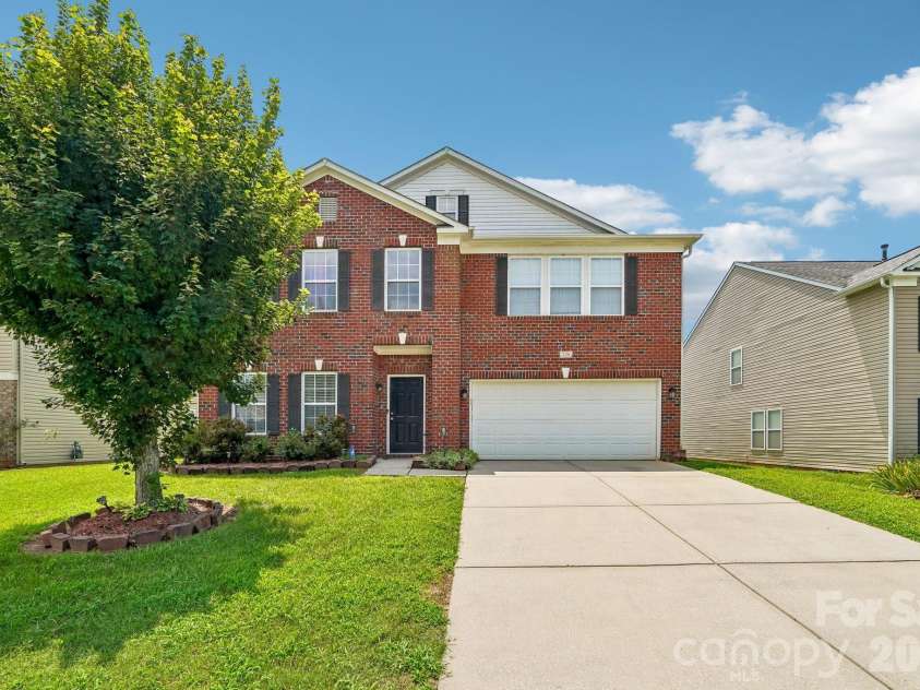 226 Elaine Court, Clover, SC 29710.  MLS# CAR4410383, YatesRealty ID 41400. 