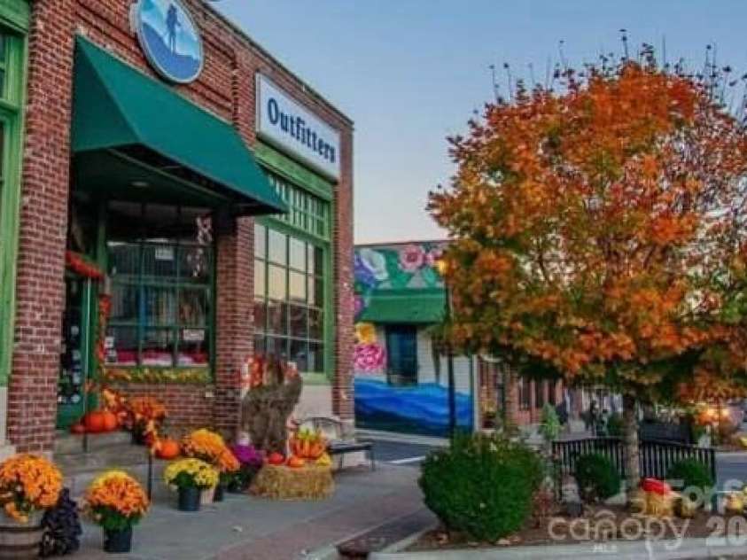 402 Wilton Avenue, West Jefferson, NC 28694.  MLS# CAR4411426, YatesRealty ID 41401. Downtown West Jefferson in autumn