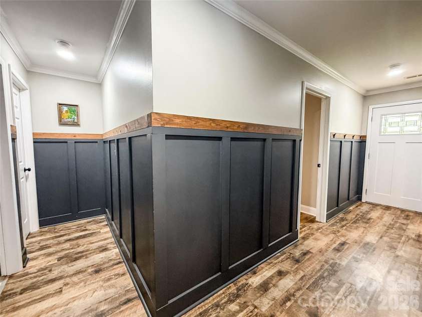 402 Wilton Avenue, West Jefferson, NC 28694.  MLS# CAR4411426, YatesRealty ID 41401. Hallway