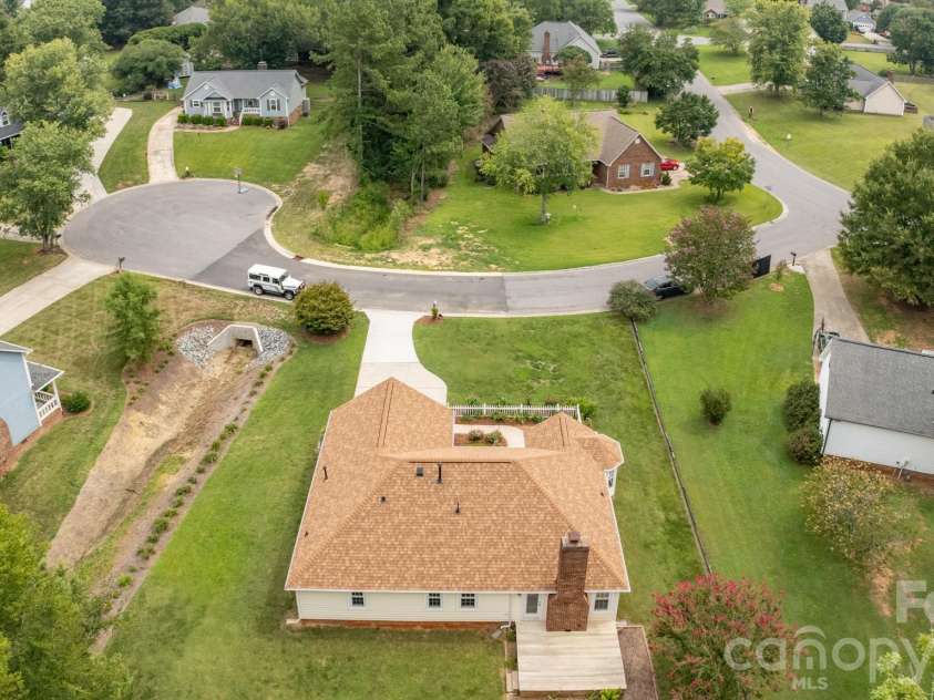 5203 Spring Morning Lane, Monroe, NC 28110.  MLS# CAR4405485, YatesRealty ID 41404. 