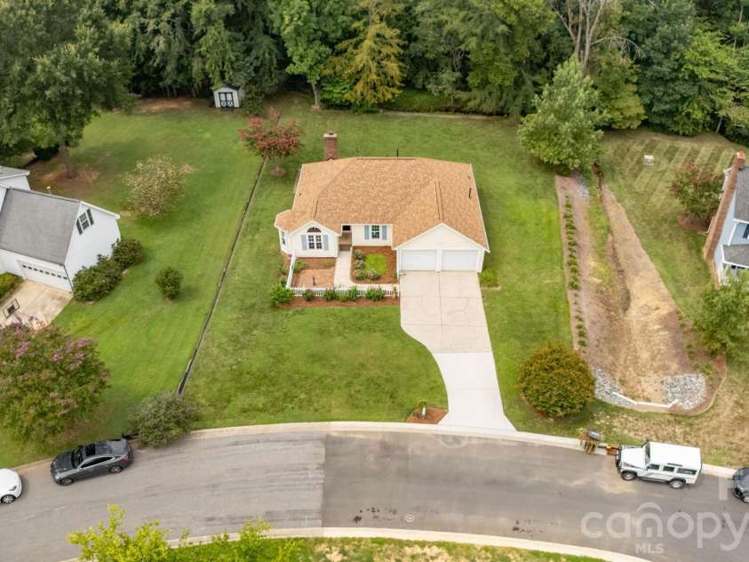 5203 Spring Morning Lane, Monroe, NC 28110.  MLS# CAR4405485, YatesRealty ID 41404. 