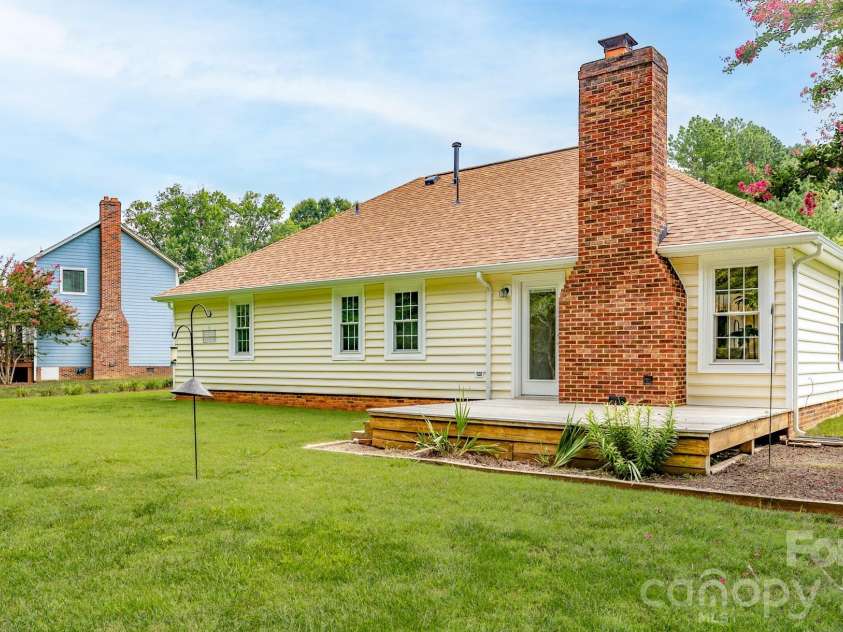 5203 Spring Morning Lane, Monroe, NC 28110.  MLS# CAR4405485, YatesRealty ID 41404. 