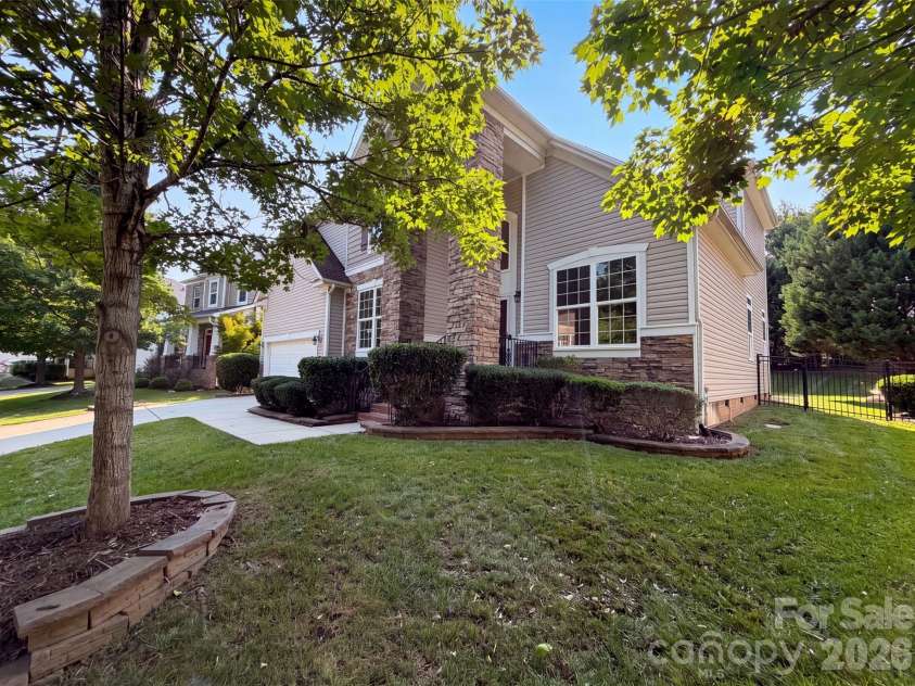 1139 Donelea Lane, Concord, NC 28027.  MLS# CAR4409737, YatesRealty ID 41405. 
