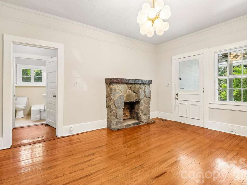 130 Lancaster Street, Chester, SC 29706.  MLS# CAR4400715, YatesRealty ID 41407. 
