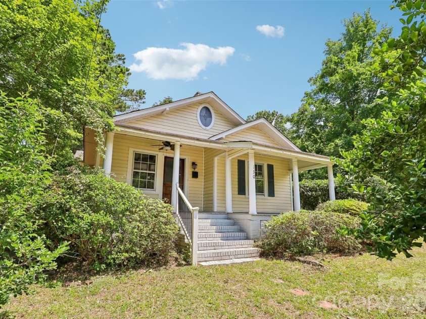 130 Lancaster Street, Chester, SC 29706.  MLS# CAR4400715, YatesRealty ID 41407. 