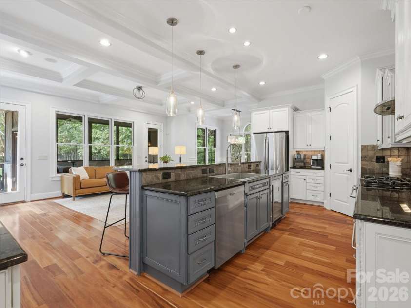 2073 Sugar Pond Court, Fort Mill, SC 29715.  MLS# CAR4399235, YatesRealty ID 41408. 