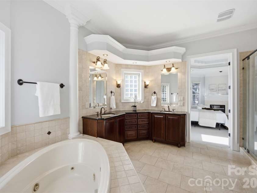 2073 Sugar Pond Court, Fort Mill, SC 29715.  MLS# CAR4399235, YatesRealty ID 41408. 