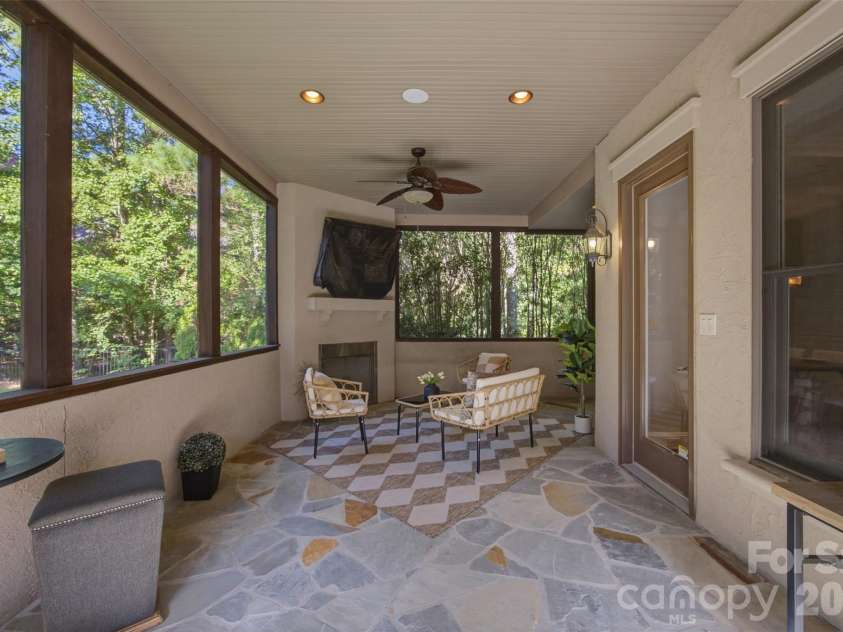 2073 Sugar Pond Court, Fort Mill, SC 29715.  MLS# CAR4399235, YatesRealty ID 41408. 