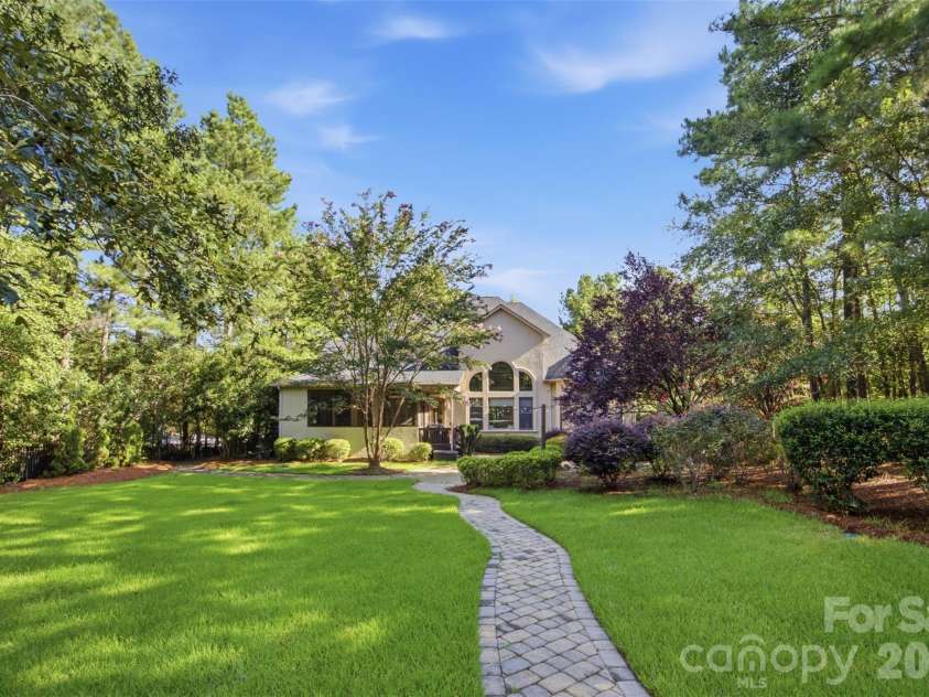 2073 Sugar Pond Court, Fort Mill, SC 29715.  MLS# CAR4399235, YatesRealty ID 41408. 