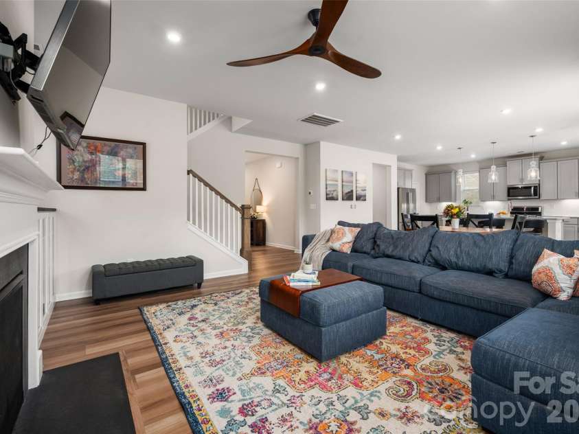8133 Whitegrove Road, Charlotte, NC 28227.  MLS# CAR4403461, YatesRealty ID 41409. 