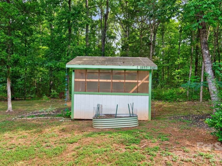 4545 Old Church Road, Lancaster, SC 29720.  MLS# CAR4408859, YatesRealty ID 41412. 