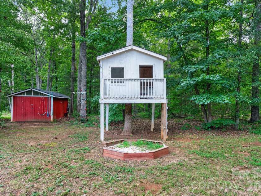 4545 Old Church Road, Lancaster, SC 29720.  MLS# CAR4408859, YatesRealty ID 41412. 
