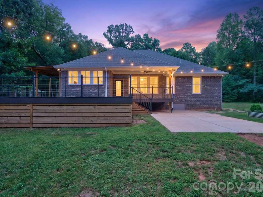 4545 Old Church Road, Lancaster, SC 29720.  MLS# CAR4408859, YatesRealty ID 41412. 