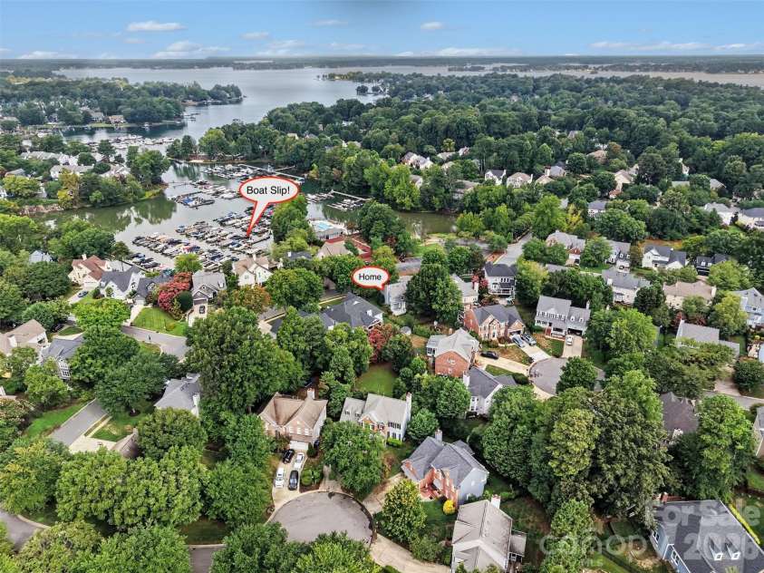 21315 Harken Drive, Cornelius, NC 28031.  MLS# CAR4409603, YatesRealty ID 41413. Home to Boat Slip