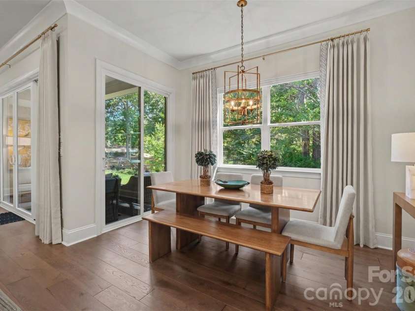 4128 Merkland Lane, Charlotte, NC 28226.  MLS# CAR4409085, YatesRealty ID 41414. 