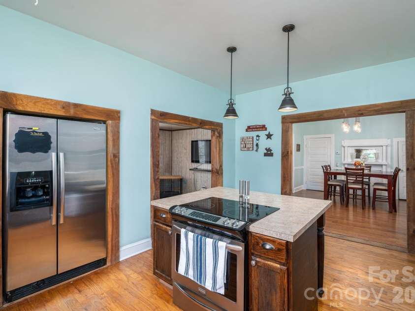 744 Grove Street Extension, Lincolnton, NC 28092.  MLS# CAR4407783, YatesRealty ID 41416. 