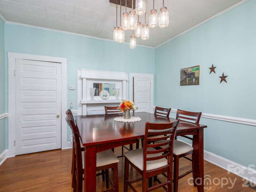 744 Grove Street Extension, Lincolnton, NC 28092.  MLS# CAR4407783, YatesRealty ID 41416. 